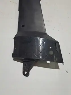 Scheinwerfer Verstärkung rechte Ecke OEM 82884084 Volvo FH4