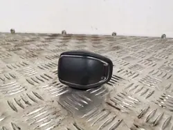 Pomo de cambios Toyota RAV 4 OEM RAV19BUMBULAS - Usado