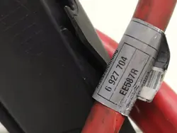 Câble batterie BMW OEM 6927704 - État utilisé