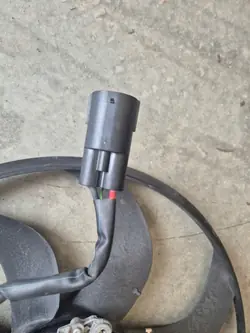 Ventilateur Volvo XC40 OEM 5001407-06 - État Utilisé