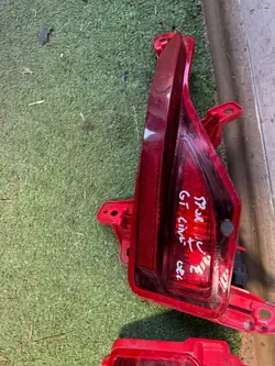 Kia Sportage V 21 Höger Baklykta Dimljus OEM 255121