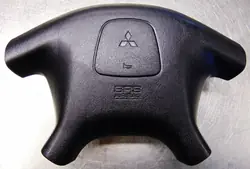 Kuljettajan turvatyyny OEM MR792326 Mitsubishi Pajero Pinin