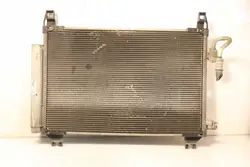 Ilmastointikondensaattori Toyota Yaris II 1.4D4D