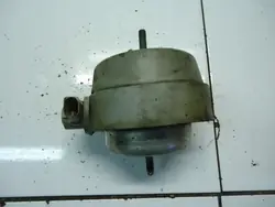 AUDI A4 B7 A6 C6 3.2 FSI V6 Supporto Motore 8E0199379T
