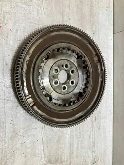 AUDI A3 S3 8V Volante de Dupla Massa 04C105266F