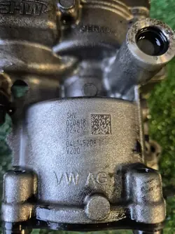 Öljypumppu 04L145208T 1.6/2.0 TDI VW/Audi