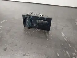 Interruptor de luz Volkswagen Golf III