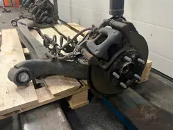 Poutre suspension arrière Mazda CX-3 OEM 4R2R4RE2QWQWQ2WWW