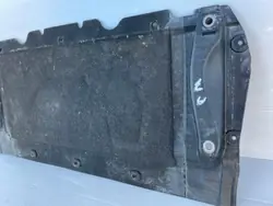 Sous-bâche moteur Audi A6 C7 A7 OEM 4G0863821F