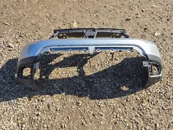 Pare-chocs avant Dacia Duster II OEM 620221776R - Occasion