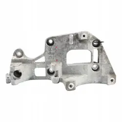 Audi A3 8P Vaihtovirtageneraattorin Kiinnike OEM 06F903143F