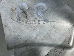 Porsche OEM 971615612F Bakre höger bromssköld