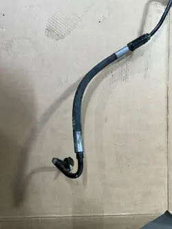 Conduite d'huile suspension Mercedes - Pièce OE