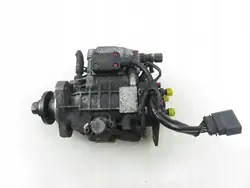 Pompe à injection Skoda OE 038130107D d'occasion