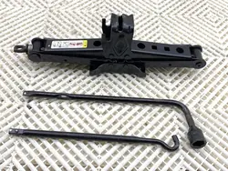 Set di attrezzi JEEP GRAND CHEROKEE WK 68145664AB