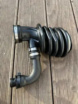 Tubo de Filtro de Aire Volvo C30 S40 V50