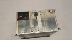 Radio d'origine VW Fox OEM 5E3765825M - Occasion