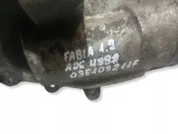 Couverte de courroie de distribution OEM 03E109211F Skoda Fabia