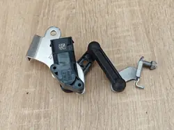 Strålkastarnivåsensor Vänster Fram BMW OEM 6895466