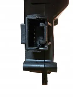 Moteur de clapet chauffage OEM AE0637008930 Toyota