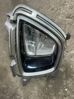 Phare Halogène Gauche Avant Kia Sorento OEM 92201-C5100