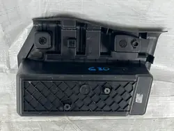BMW OEM 9871616 Oikea takatavaratilan lokero