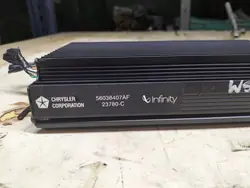 Begagnad Chrysler förstärkare OEM 56038407AD för Voyager IV