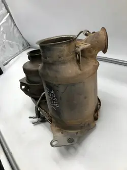SEAT Katalysator OEM 04L131678G für ATECA