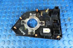 Toyota Auris II vaihdetunnelin kehys OEM 58821-02890B