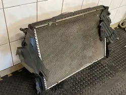 Ensemble de radiateur Mercedes W207 2.2 CDI A2045000323