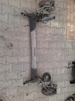 KIA VENGA Trave di Sospensione Posteriore 55100-1K000