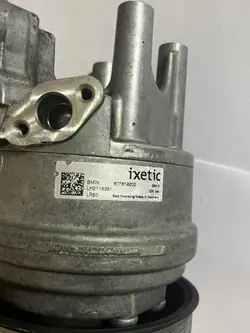 Pompe de direction assistée BMW OEM 677619202 Occasion