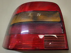 Feu arrière gauche VW Golf IV 1J0 Hella