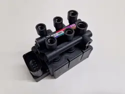 Audi A8 D5 Venttiilijakaja OEM 4N0616013/4N0616013A