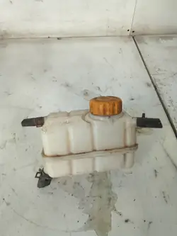 Reservatório de refrigerante Chevrolet Aveo T250