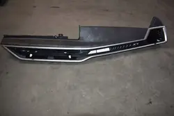 OEM 5A01333 Konsol galler för BMW G05 G06 G07
