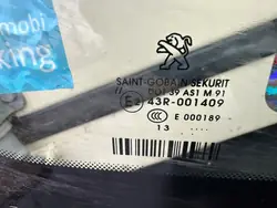 Pare-brise avant Peugeot 2008 I OEM d'origine