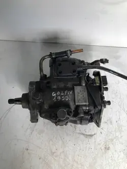 VW GOLF IV 1.9 TDI Kraftstoffpumpe 028130109L