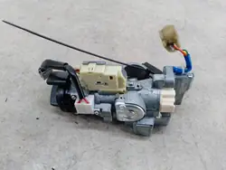 Käytetty Nissan Qashqai I kiinteä osa OEM 28590C9968
