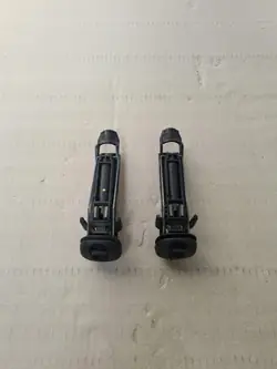 Päännojainohjain OEM 8200064482 oikea puoli