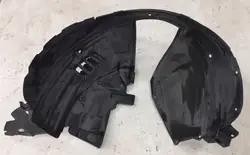 Nissan Qashqai J10 left front wheel arch