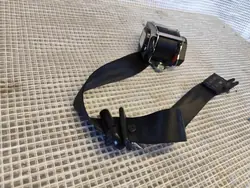 OEM 39823323 Höger bakre säkerhetsbältessträckare