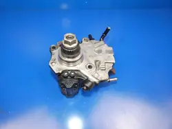 Pompe haute pression Mercedes-Benz OE A6510703301