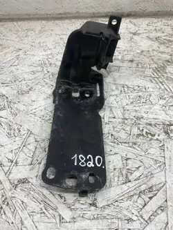 Soporte de radiador BMW 51647117812 Pieza OE usada