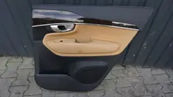 Panneau de porte arrière droit Volvo XC90 II OEM 32229959