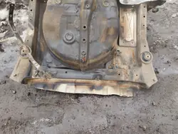 SUSWMK72 OEM Suzuki Swift MK7 Quarto do Piso Traseiro
