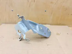 Support d'aile gauche Renault Captur OEM 620439328
