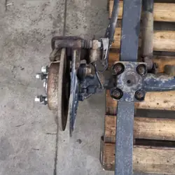OEM 2K5511151AA Poutre Suspension Arrière VW Caddy