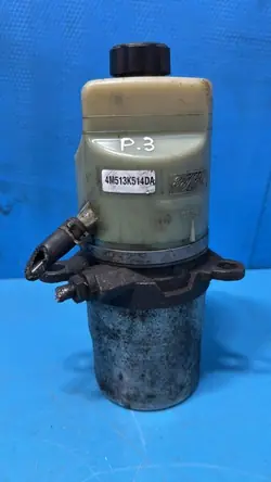 Ford OE 4M513K514DA Hydraulische pomp stuurinrichting