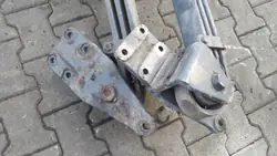 DAF 1440499 Federaufnahme vorne
